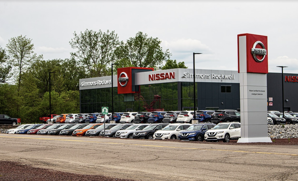 Dealership gallery photo 1